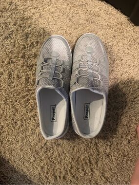 Propet Women's Slip-On Mesh Sneaker - Gray 11 extra wide 2e